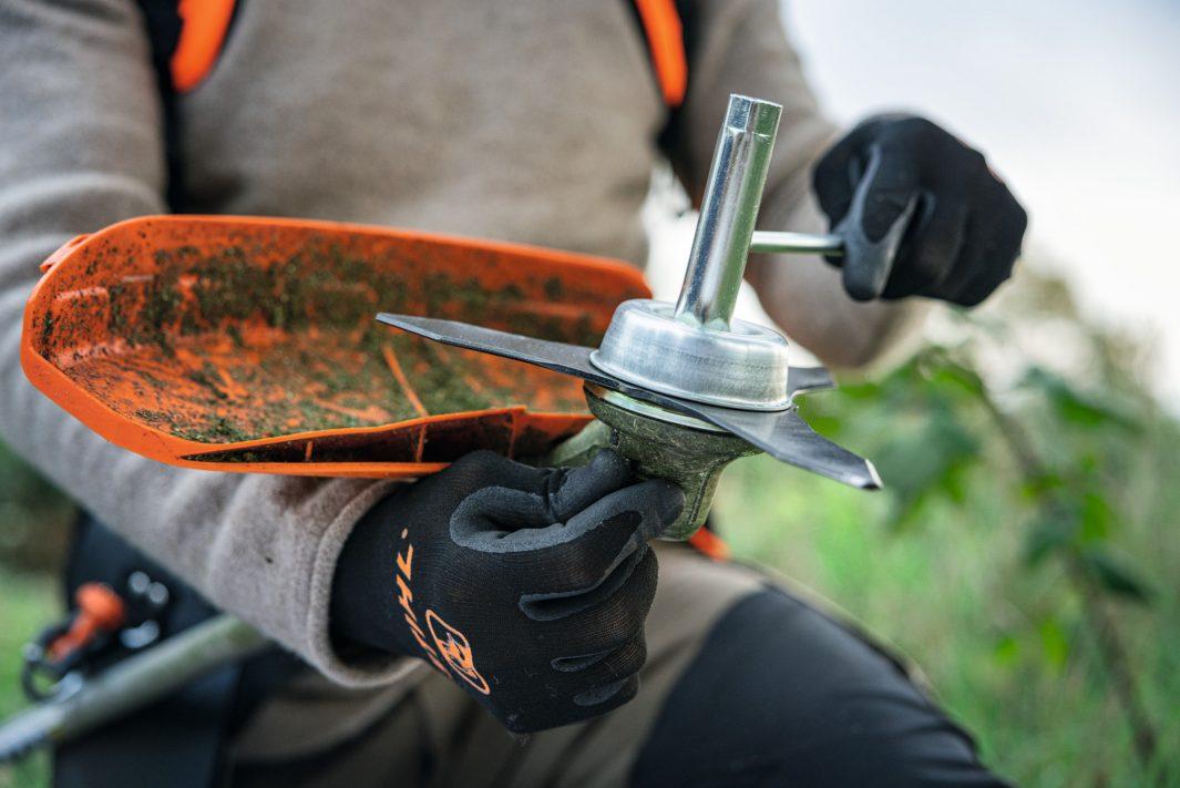 STIHL Akku-Motorsense FSA 200, ohne Akku und ohne Ladegerät